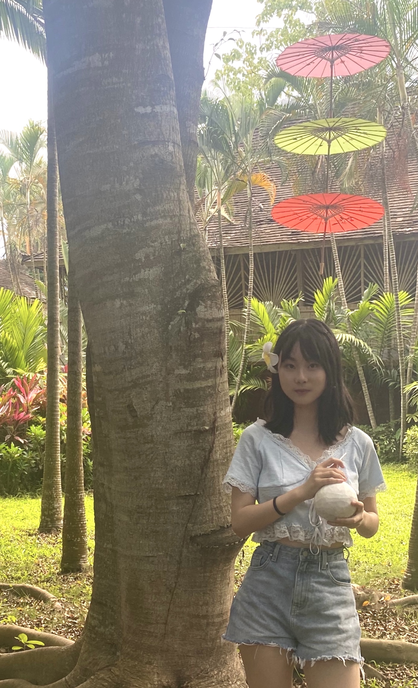 楊雨虹 香港中文大學(xué)(50000港幣獎學(xué)金）加拿大多倫多大學(xué)(12000加元獎學(xué)金）加拿大UBC大學(xué)，加拿大麥吉爾大學(xué)，英國愛(ài)丁堡大學(xué)，英國KCL大學(xué)錄取
